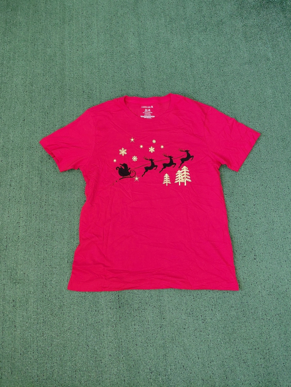 Celebrate It Santa Claus Reindeer Christmas Festive Red Unisex T Shirt Sz XL